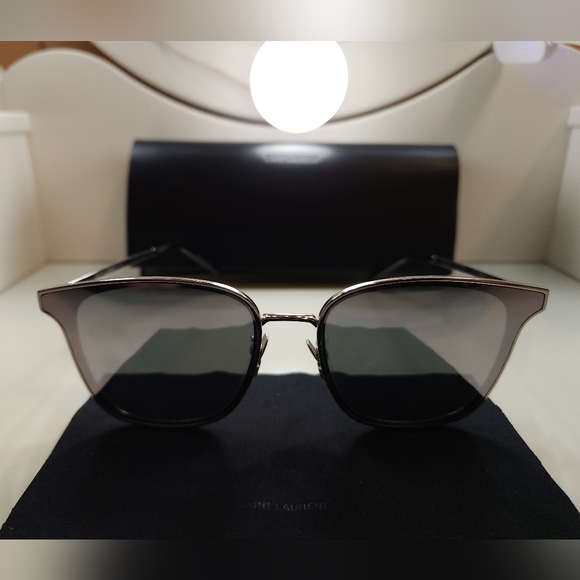 YSL - Sunglasses - Picture 2 of 14